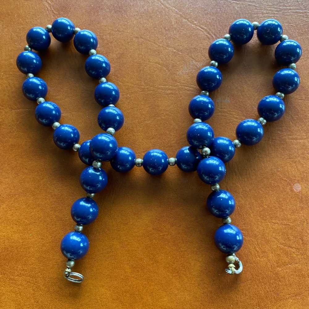 Beaded Necklace Navy Blue Round Beads Gold Clasp 19” Vintage Classic